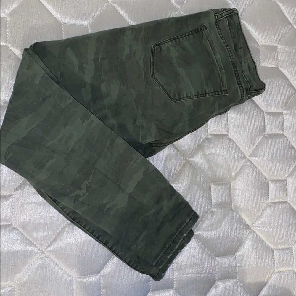 Camo Jeans